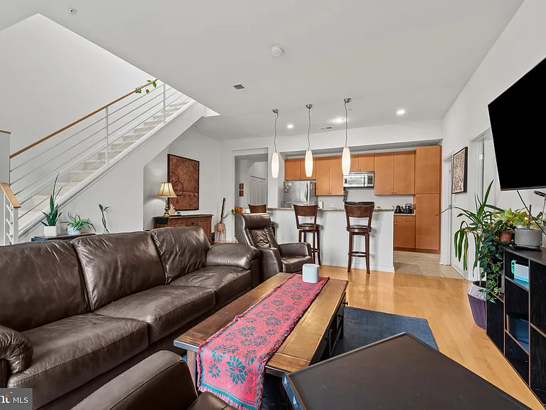 1209 N Charles St #410 — Photo 11