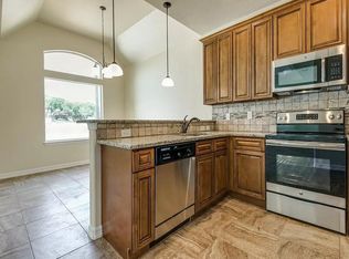 2560 Puter Creek Rd #B, Spring Branch, TX 78070