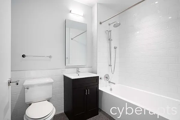 Rented by Cyberapts Management | media 23