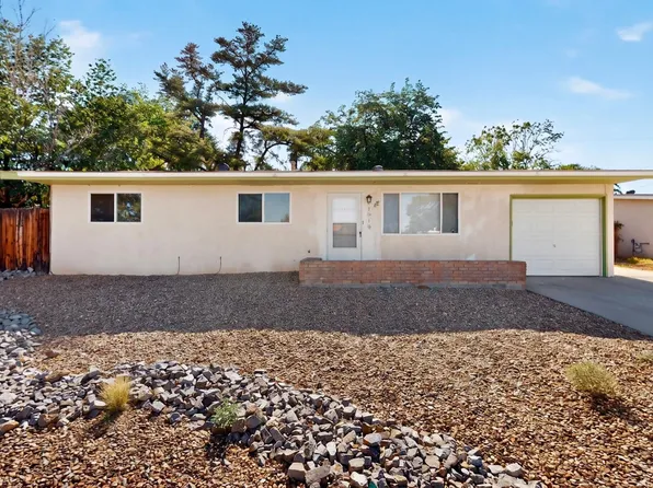 1910 Macbeth Ct NE, Albuquerque, NM 87112