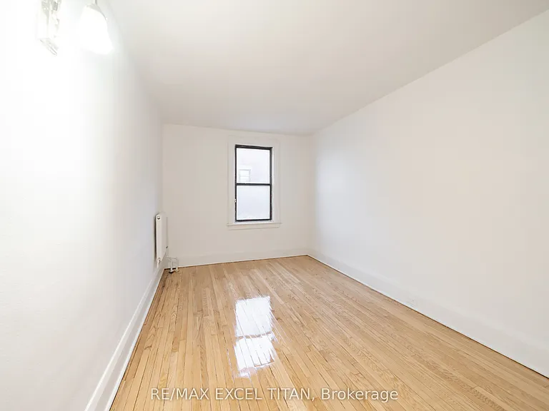 6 Kingston Rd #23 — Photo 2