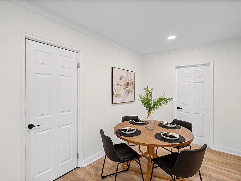 7615 Terrace St — Photo 10