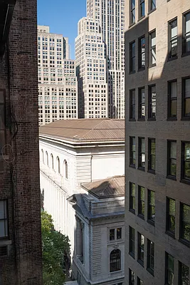 Rented by Compass | media 13