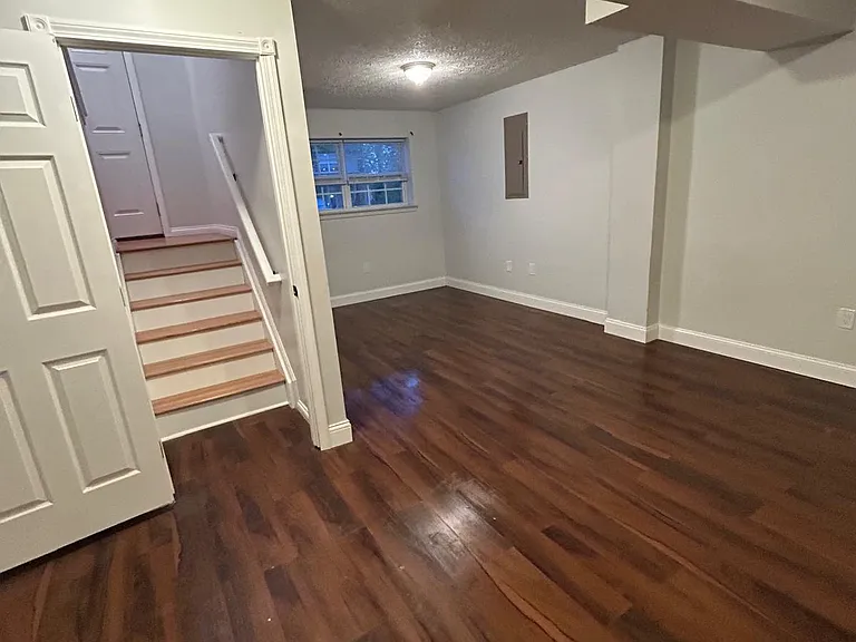 6602 Watson Ln — Photo 10