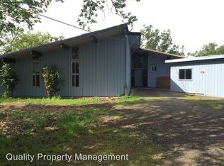 491 Worthington Rd, Eagle Point, OR 97524