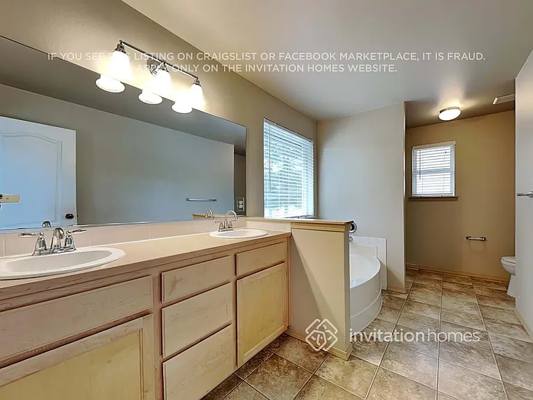 20427 98th Avenue Ct E — Photo 12