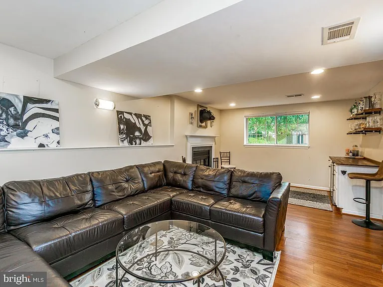 3827 Dittany Ct — Photo 19