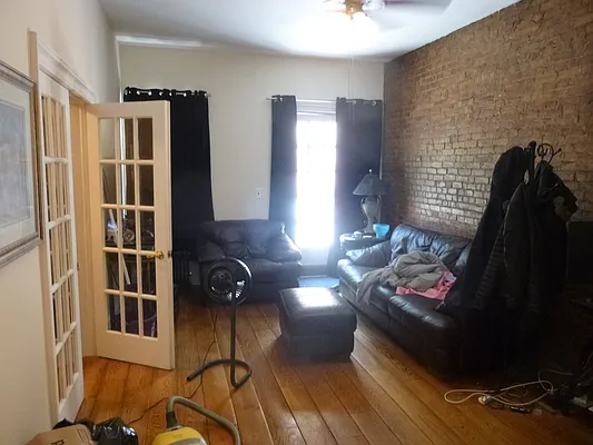 Rented by Stefan R. Capan, LREB | media 36