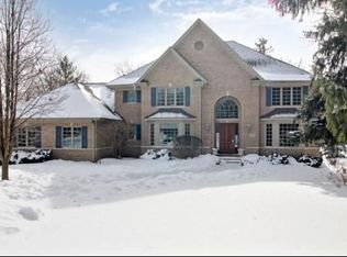 116 W 59th St, Burr Ridge, IL 60527