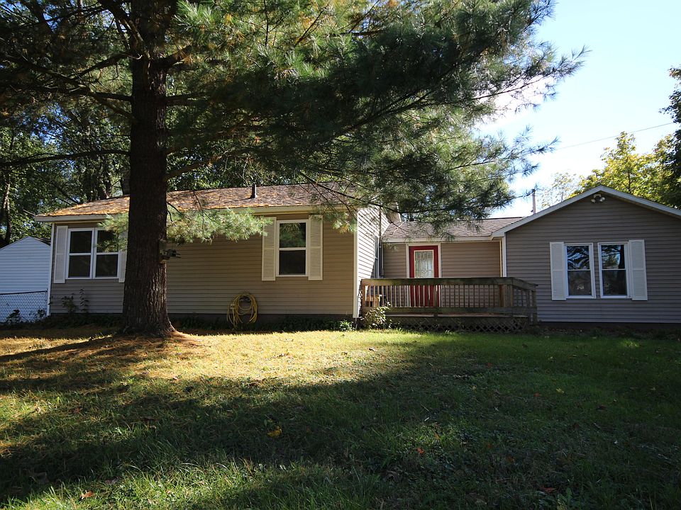 1st image of 7690 E U Ave