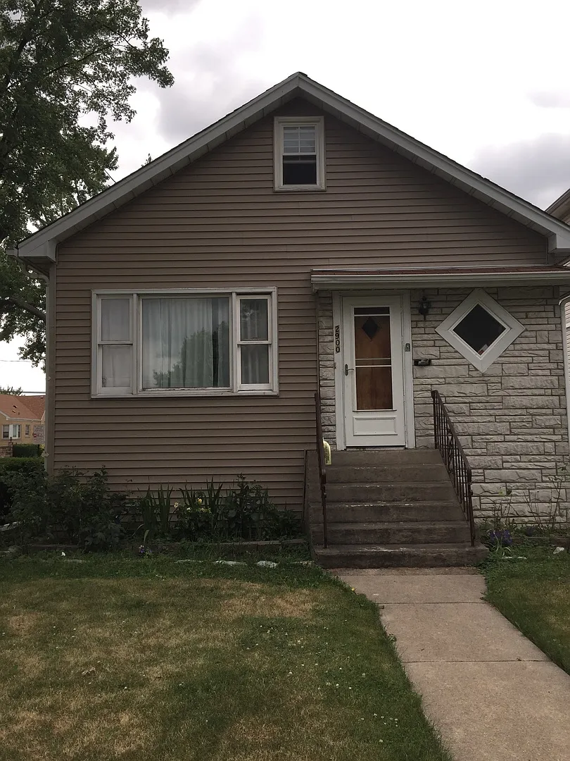 2900 N 74th Ave photo 1