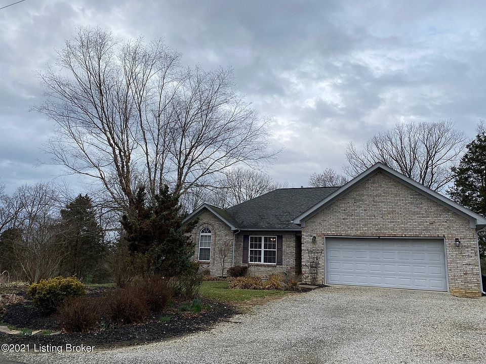 1st image of 535 Hickory Woods Dr