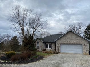 535 Hickory Woods Dr, Taylorsville, KY 40071
