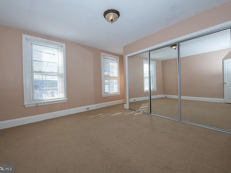4707 Smick St — Photo 31