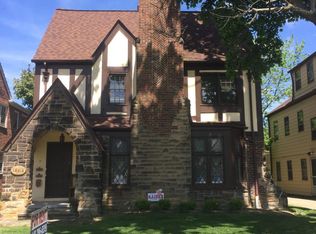 19619 Winslow Rd, Shaker Heights, OH 44122