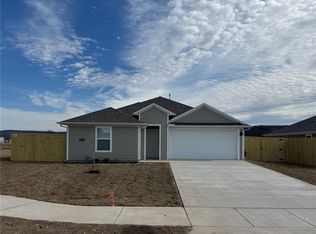 511 Shepherd St, Prairie Grove, AR 72753