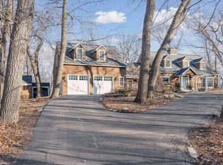 4501 Eastwood Rd, Minnetonka, MN 55345