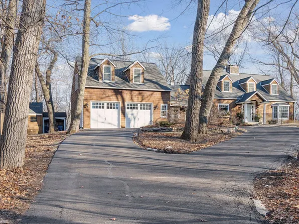 4501 Eastwood Rd, Minnetonka, MN 55345