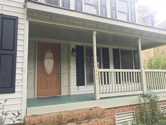2nd image of 942 Forest Lakes Dr