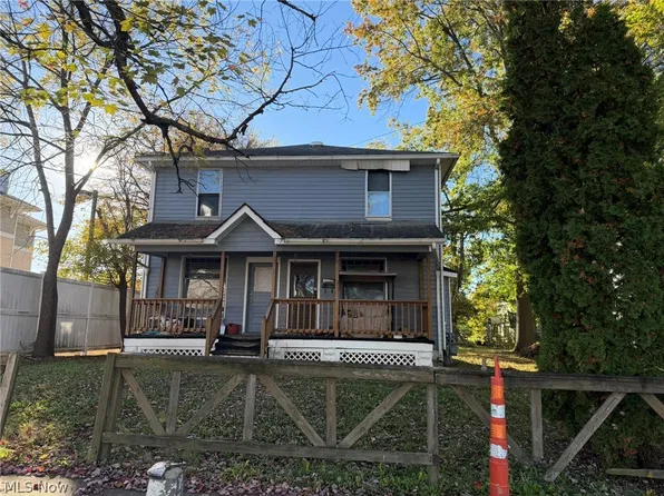 142 N Arlington Ave, Niles, OH 44446