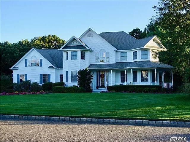 1st image of 36 Cheryl Dr