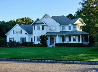 36 Cheryl Dr, Shoreham, NY 11786
