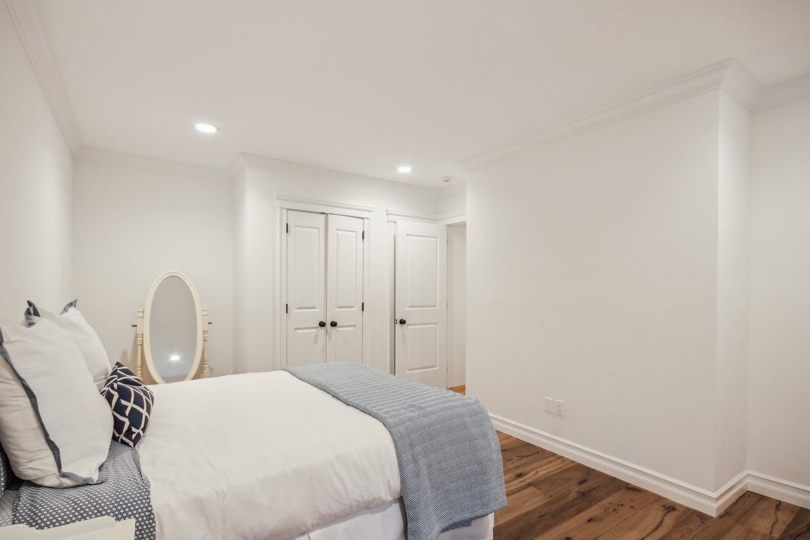 6th bedroom on lower level