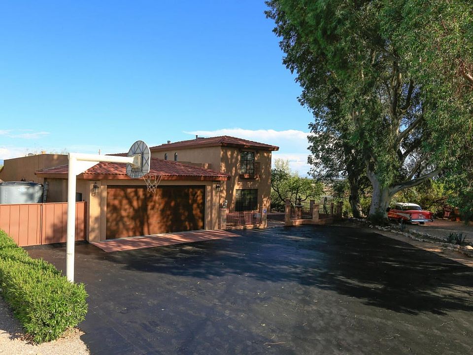 1st image of 5220 N Nina Dr