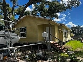 2nd image of 210 PATTERSON AVENUE