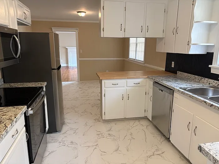 102 Weaver Dr — Photo 11