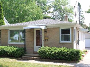 851 S Ridge Rd, Green Bay, WI 54304