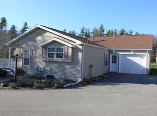 7901 Island Dr, Middleboro, MA 02346