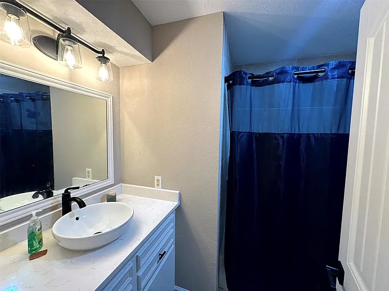 12289 Thompson Rd — Photo 14