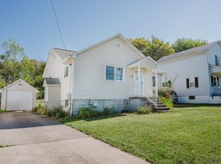 768 7th St, Colver, PA 15927