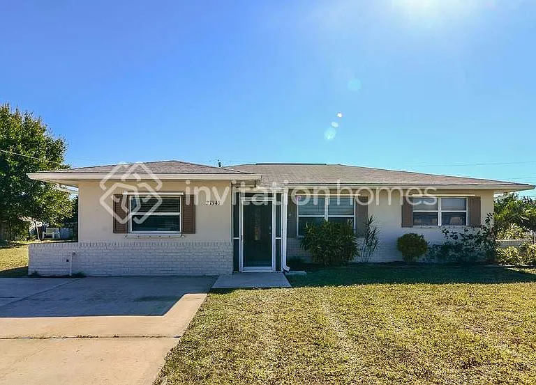 27143 Ann Arbor Ave — Photo 1