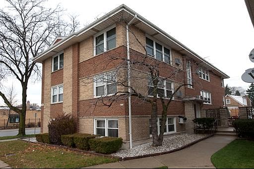1st image of 6972 W Belmont Ave #5