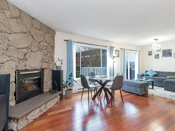 3026 Glen Lake Rd, Langford, BC V9B 4B4