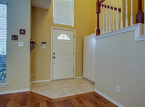 2nd image of 1549 Pawnee Trl