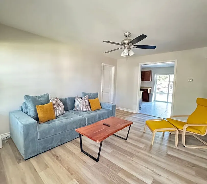 Topaz Ln