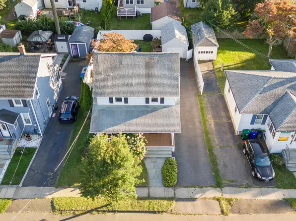 77 Allyndale Drive, Stratford, CT 06614