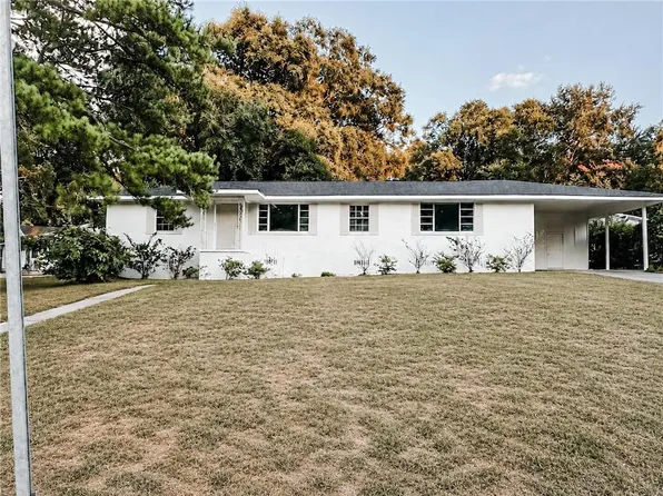 5417 Lusann Dr, Mobile, AL 36608