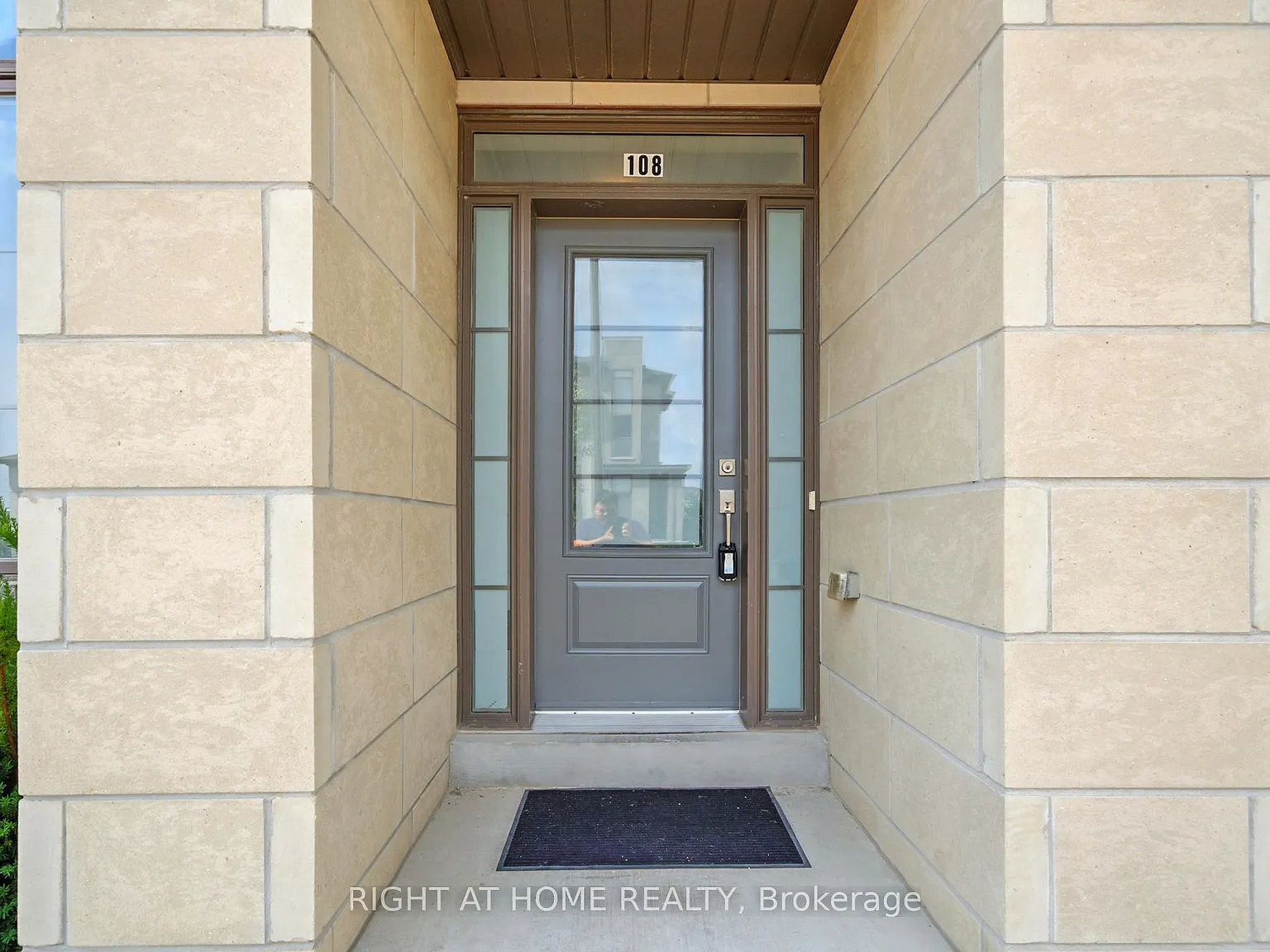 3 bed, $3,300 — Photo 3