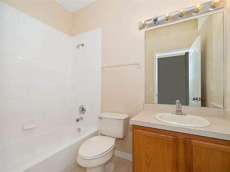 3383 Wilshire Way Rd — Photo 22