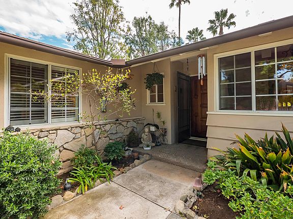 4th image of 1226 Tierra Dr