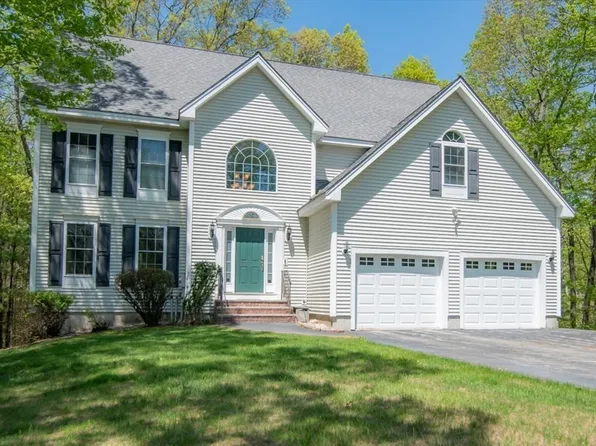 30 Shephard Rd, Pelham, NH 03076