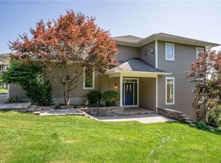 7313 Wakefield Dr, Fayetteville, NY 13066