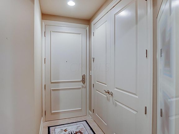 2nd image of 500 S Parkview Ave