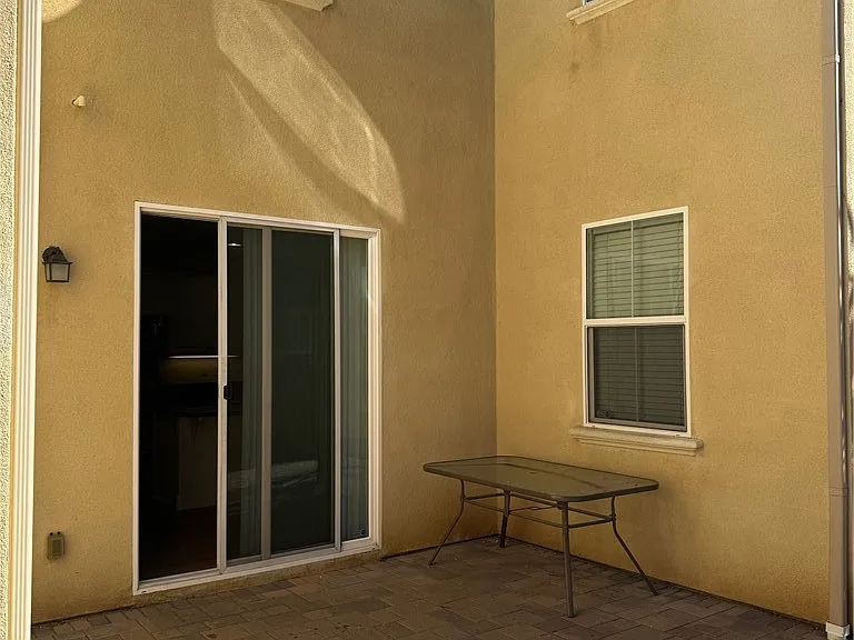 759 E Sierra Madre Ave — Photo 21