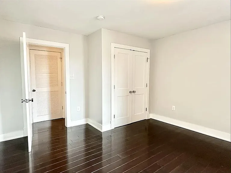 626 Independence Ave SE #205 — Photo 12