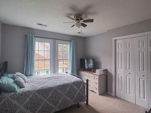 3rd image of 107 Sawgrass Turn